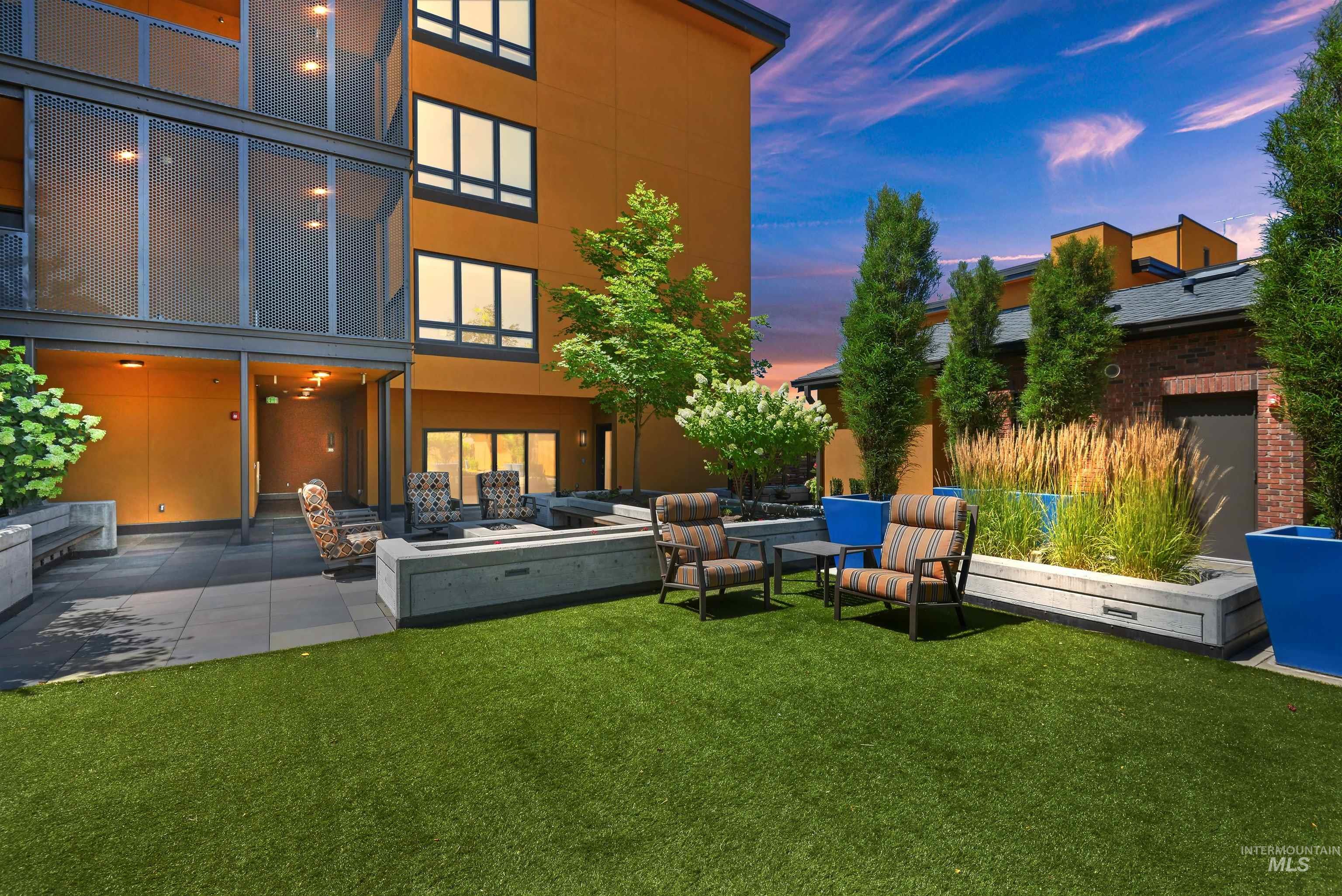 611 South 8th Street, Unit 401 Boise, ID 83702 - Photo 25 of 34