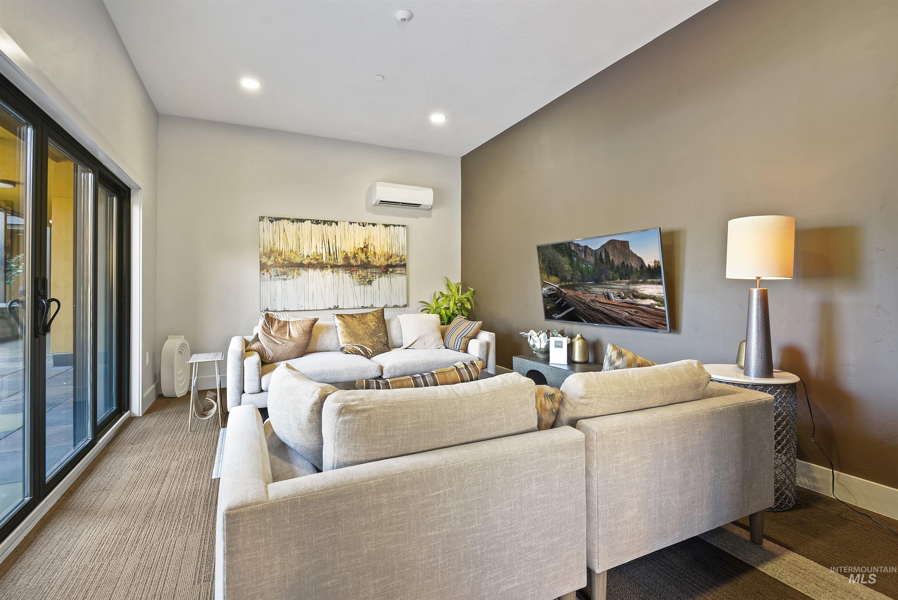 611 South 8th Street, Unit 401 Boise, ID 83702 - Photo 29 of 34