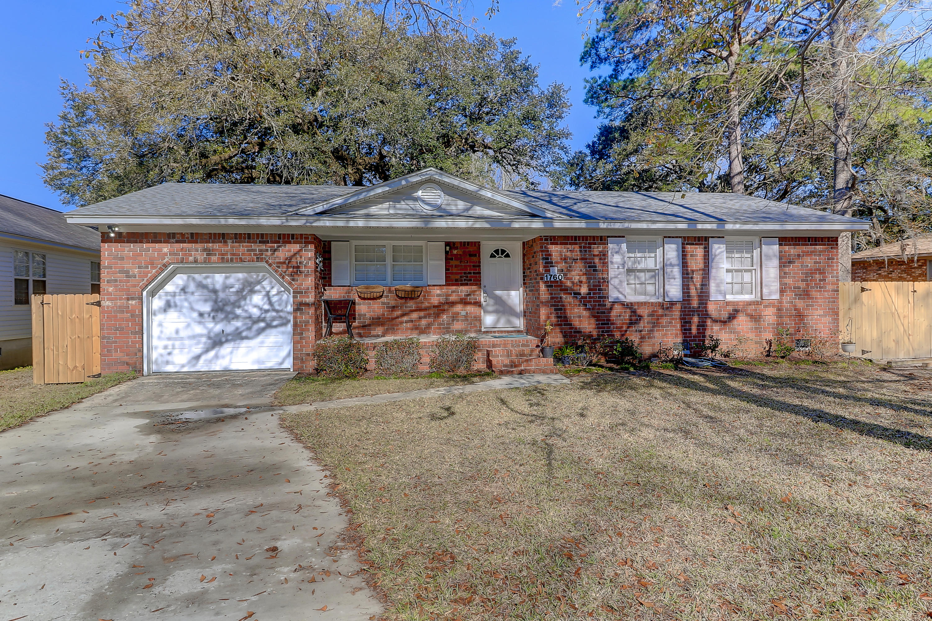 1760 Dogwood Road Charleston, SC 29414 - Photo 1 of 34 1760 Dogwood (1)