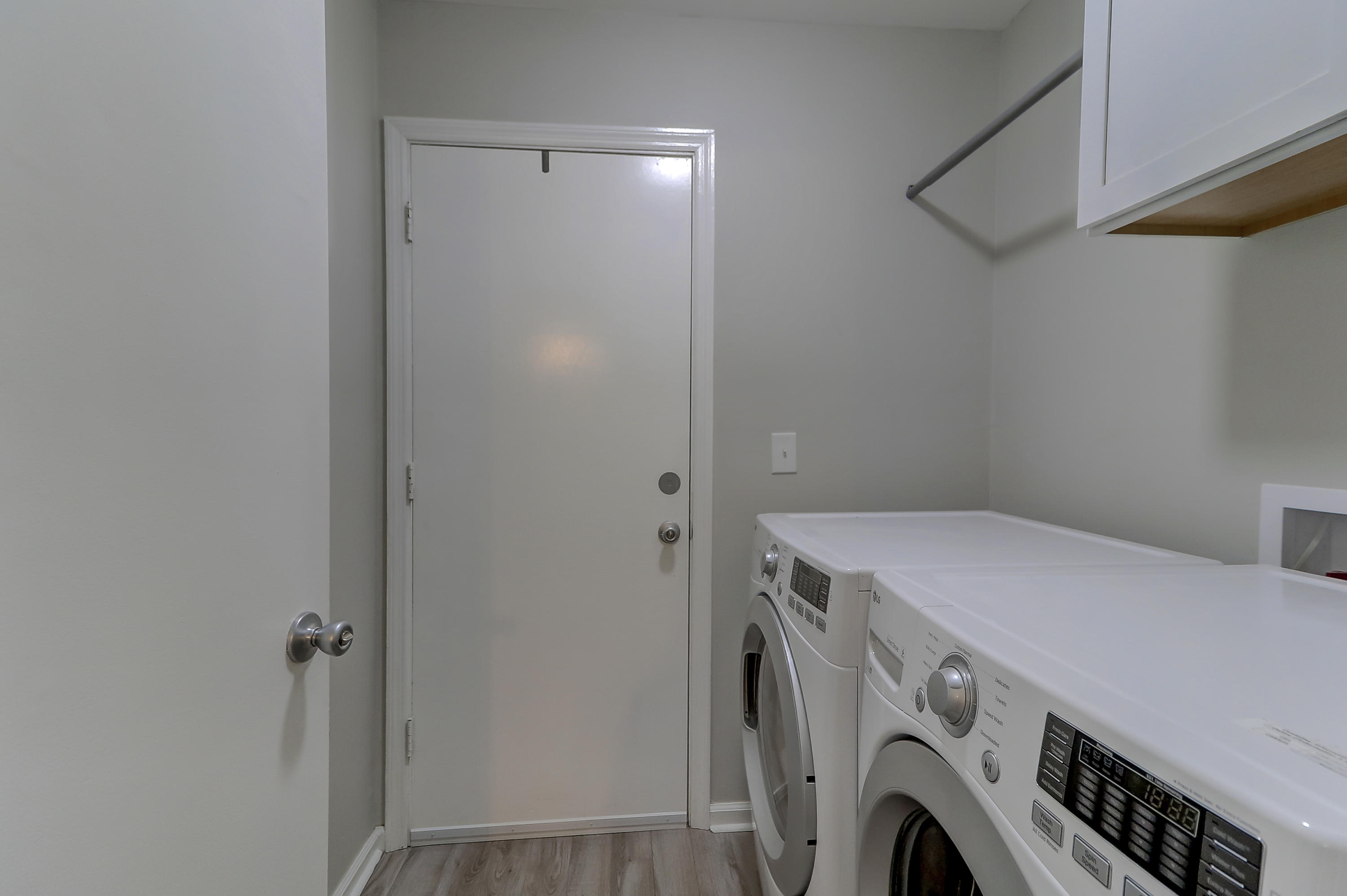 1760 Dogwood Road Charleston, SC 29414 - Photo 16 of 34 1760 Dogwood (16)