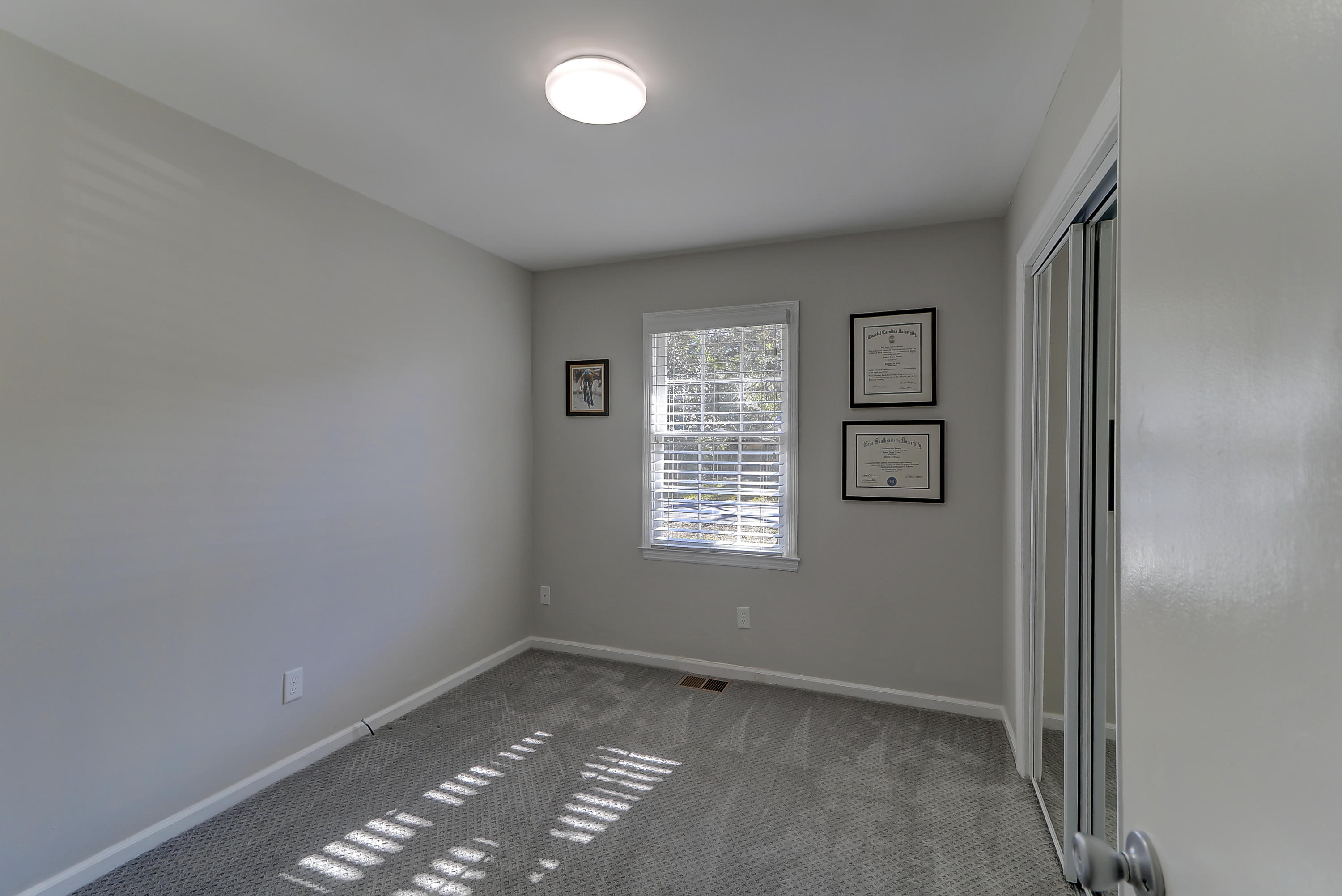1760 Dogwood Road Charleston, SC 29414 - Photo 17 of 34 1760 Dogwood (17)