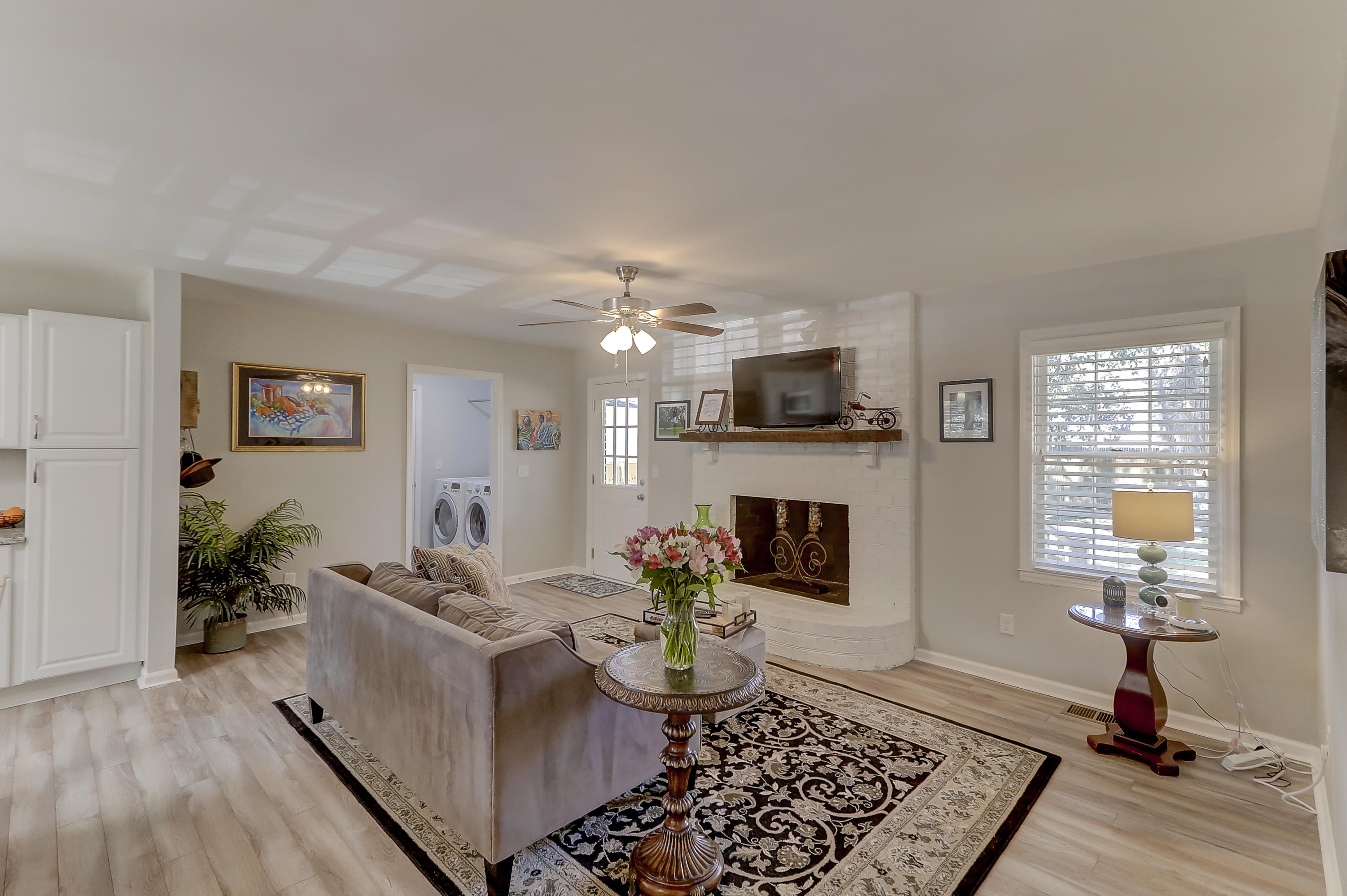 1760 Dogwood Road Charleston, SC 29414 - Photo 3 of 34 1760 Dogwood (3)