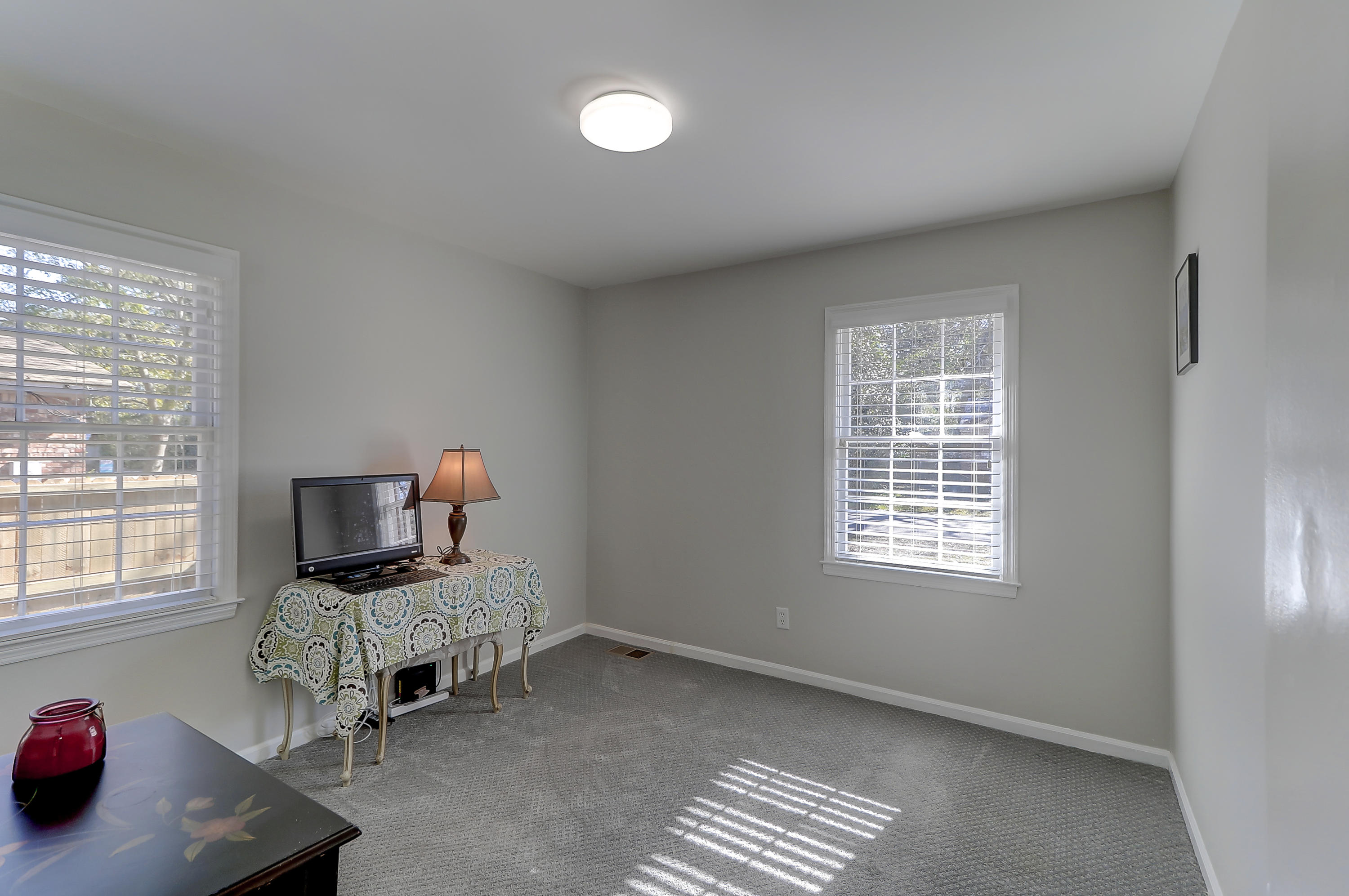 1760 Dogwood Road Charleston, SC 29414 - Photo 21 of 34 1760 Dogwood (21)