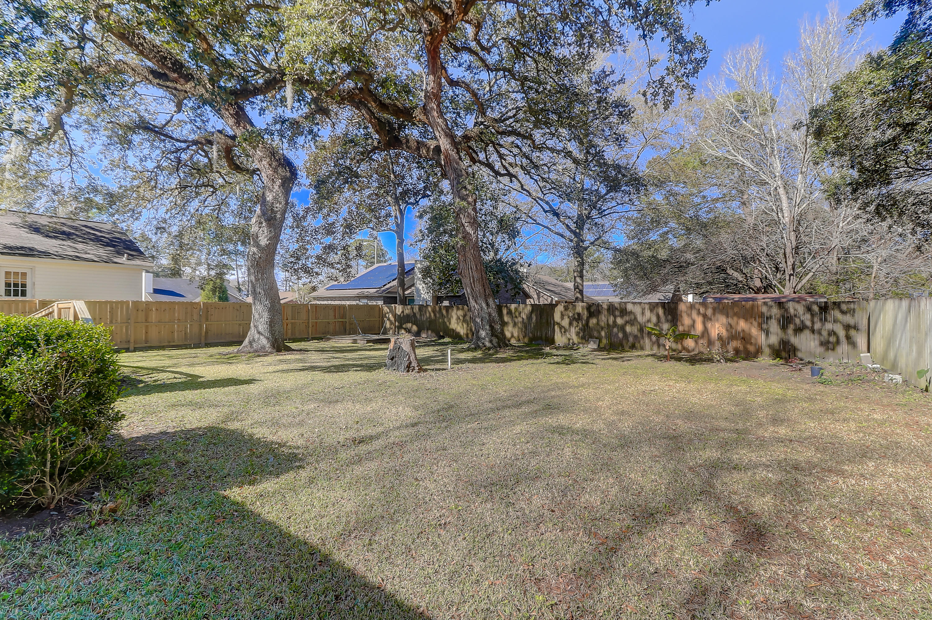 1760 Dogwood Road Charleston, SC 29414 - Photo 32 of 34 1760 Dogwood (32)