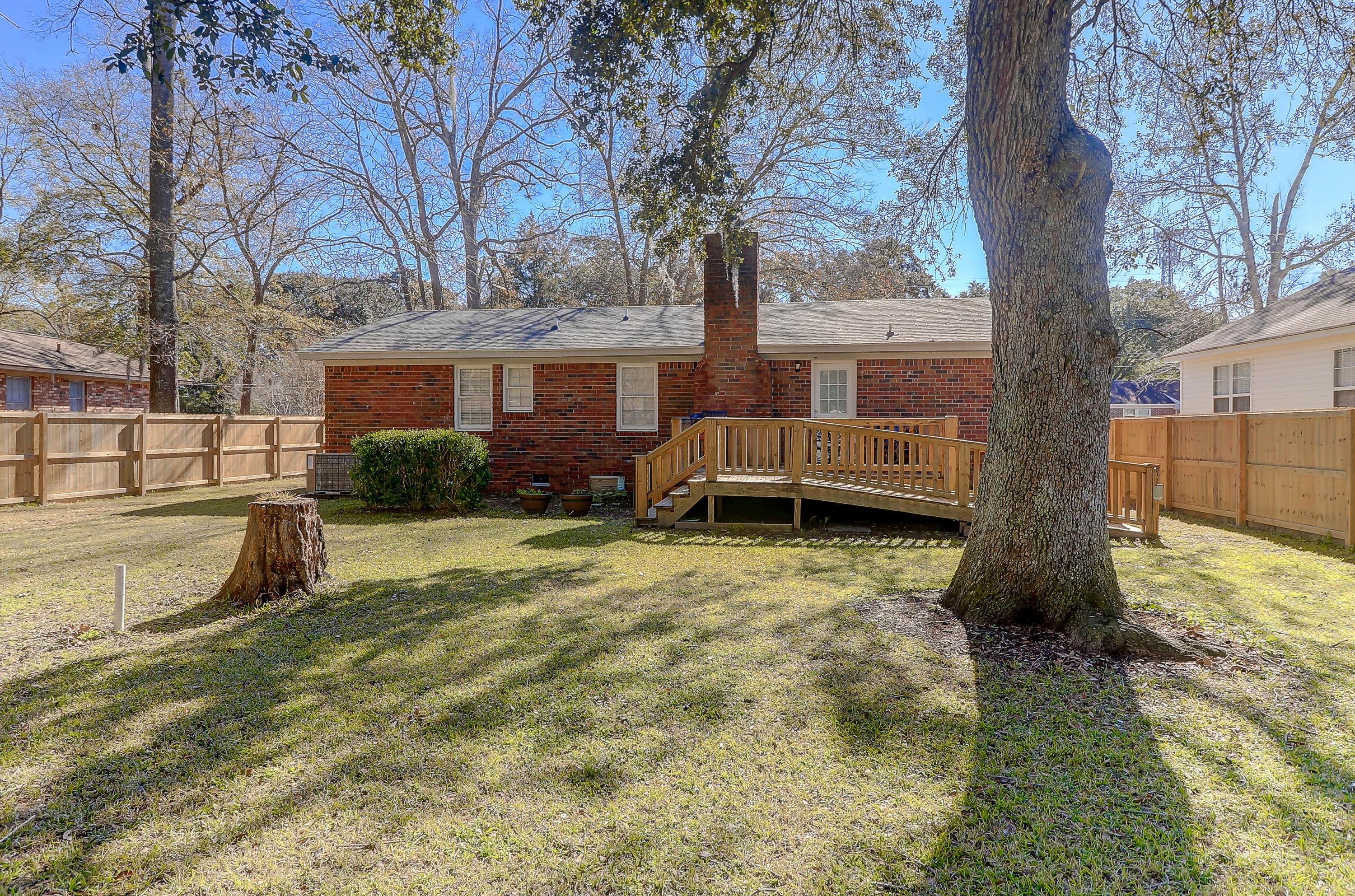 1760 Dogwood Road Charleston, SC 29414 - Photo 33 of 34 1760 Dogwood (34)