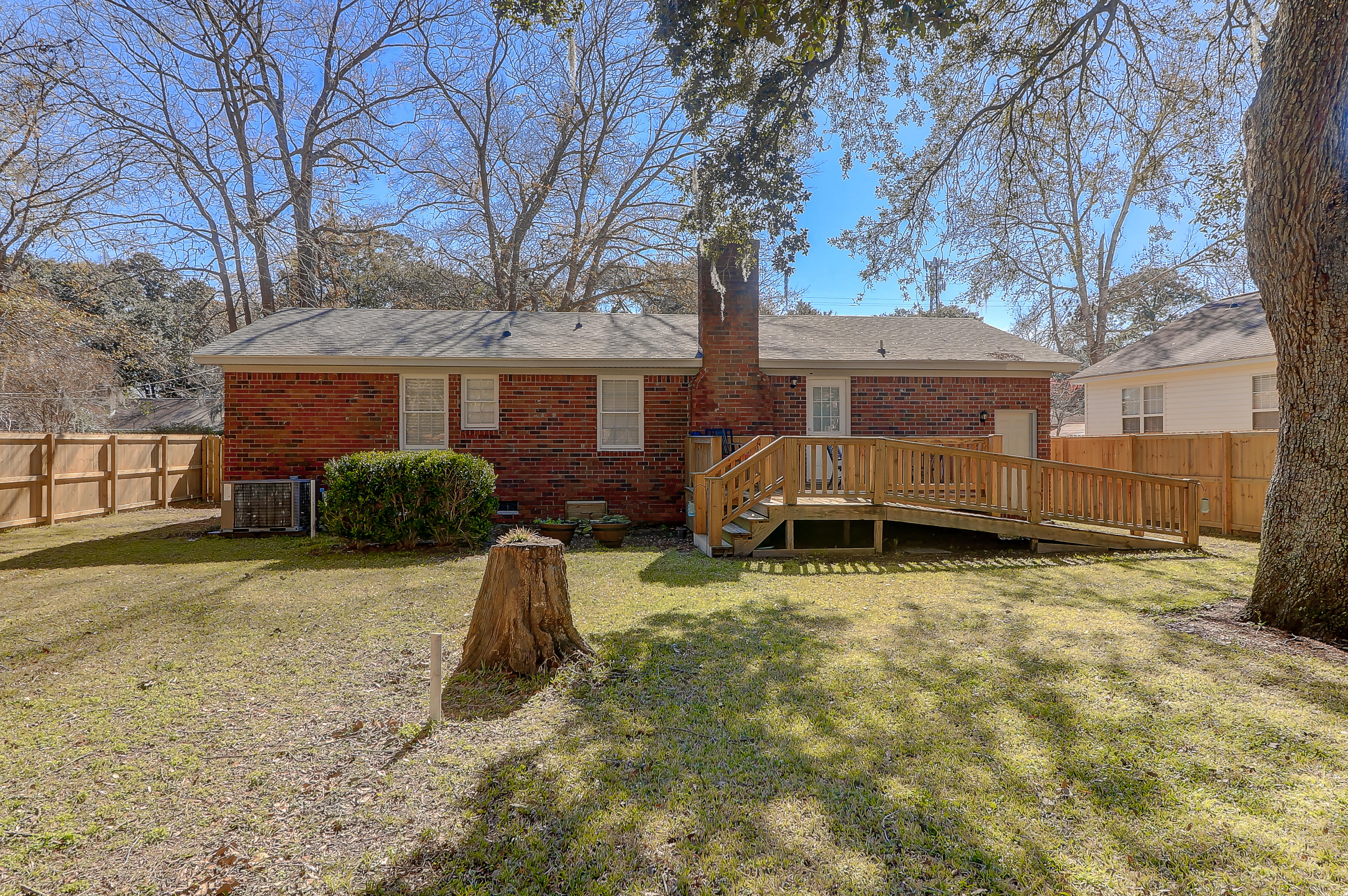 1760 Dogwood Road Charleston, SC 29414 - Photo 34 of 34 1760 Dogwood (33)