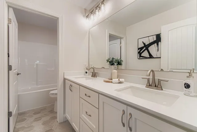 $586,900 | 13601 Arrowhead Way, Rosemount, MN 55068