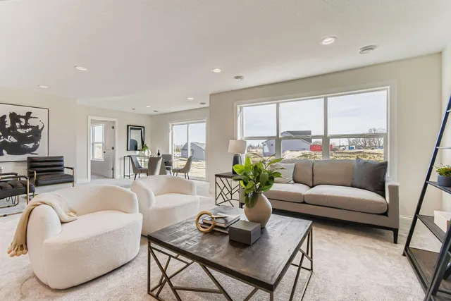 $586,900 | 13601 Arrowhead Way, Rosemount, MN 55068