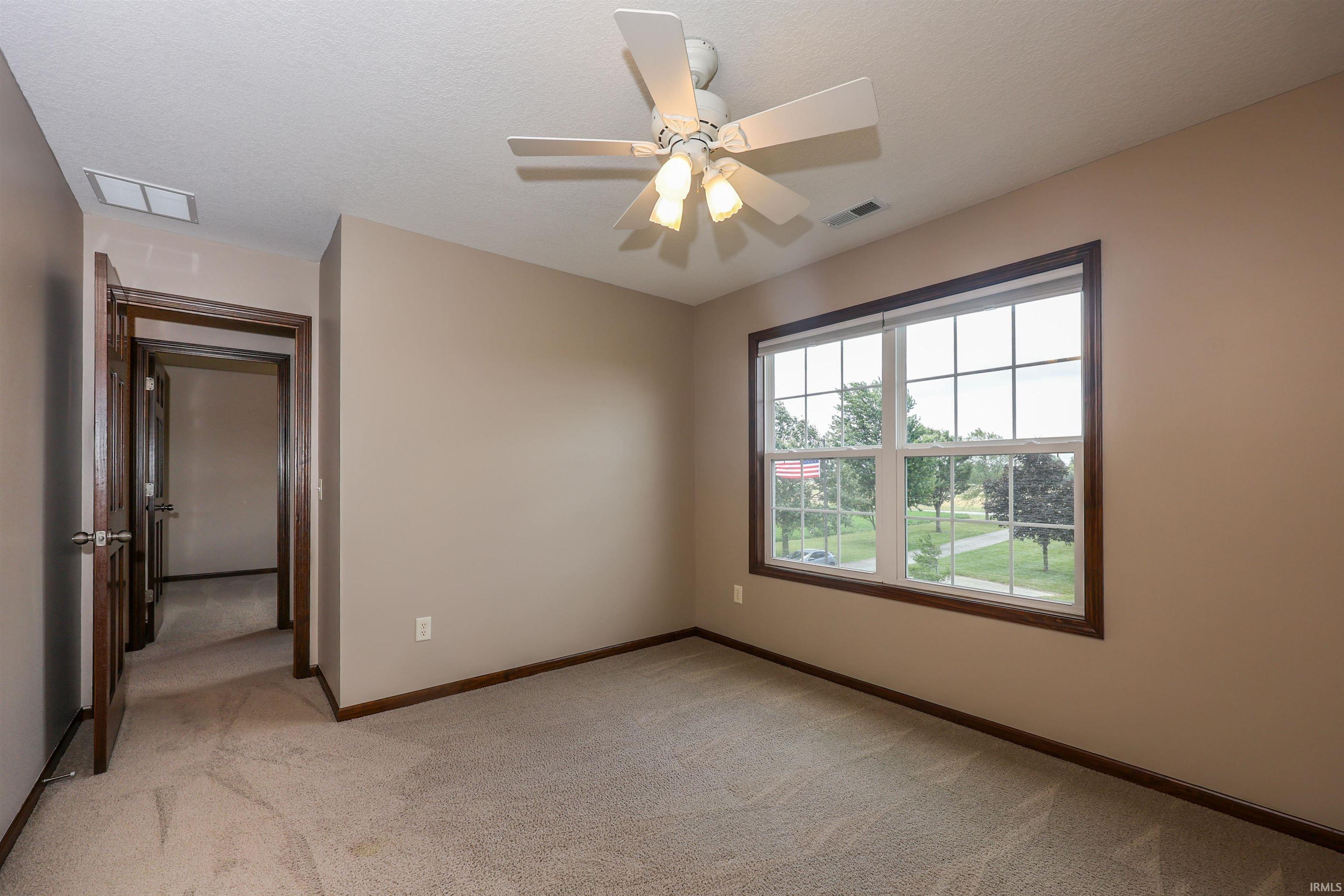 11919 Edgerton Road New Haven, IN 46774 - Photo 33 of 41