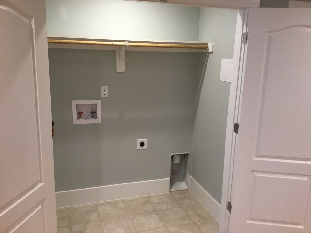 6004 Chelray Court Raleigh, NC 27616 - Photo 11 of 30 LAUNDRY