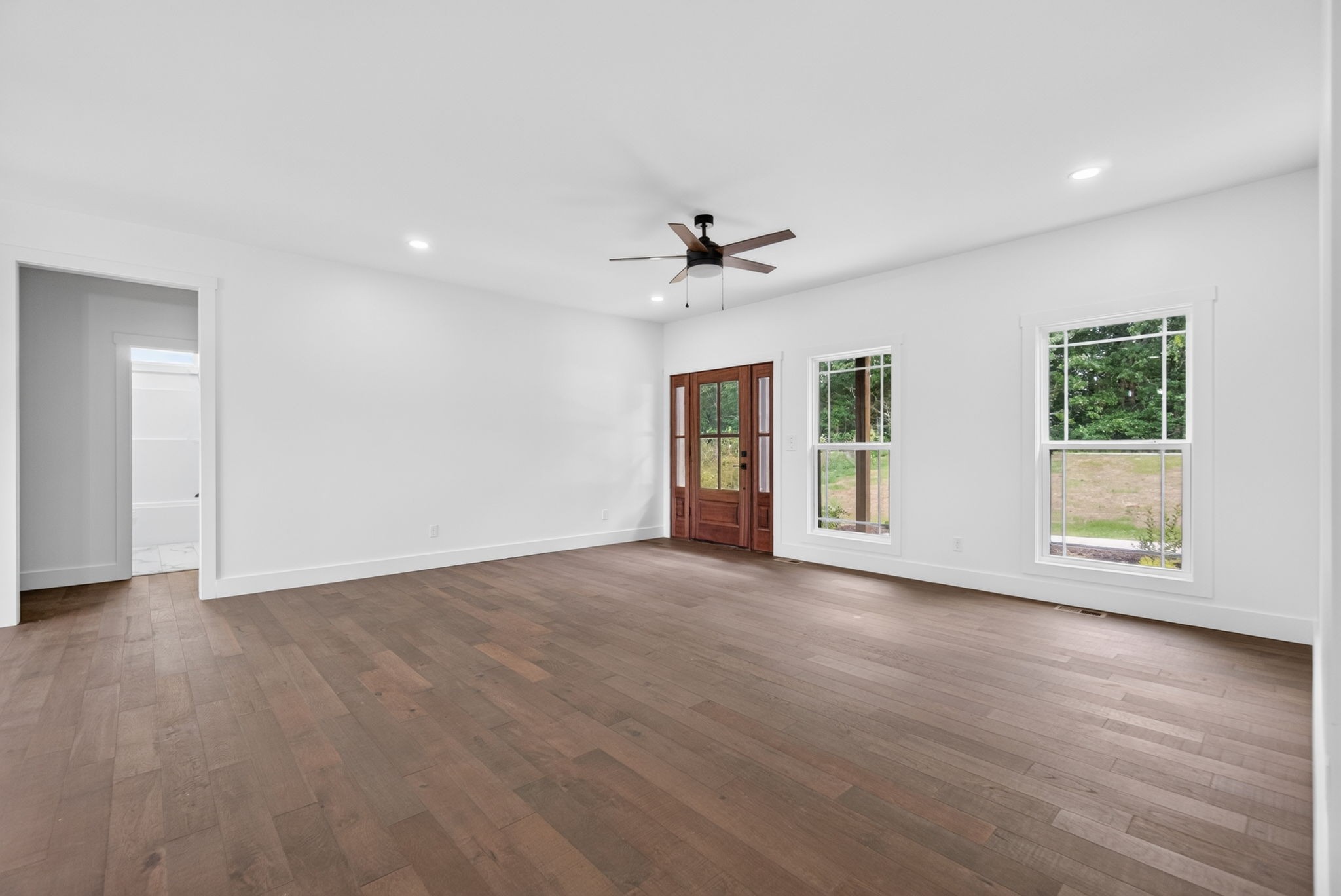 130 Bilbrey Road Livingston, TN 38570 - Photo 4 of 33