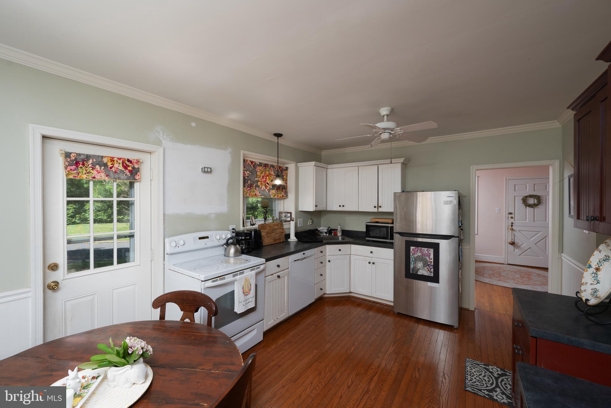 1600 Huntingdon Road Abington, PA 19001 - Photo 11 of 41