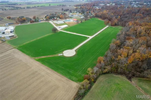 $55,000 | 340 Bertha E Dumey Drive, Benton, MO 63736