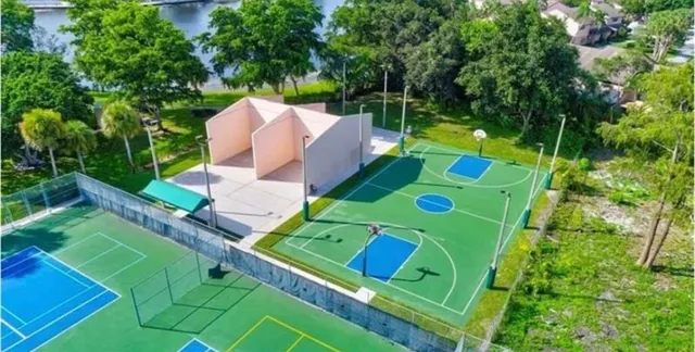 $2,700 | 3167 Cocoplum Circle, Unit 3381, Coconut Creek, FL 33063