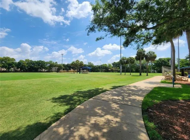 $2,700 | 3167 Cocoplum Circle, Unit 3381, Coconut Creek, FL 33063