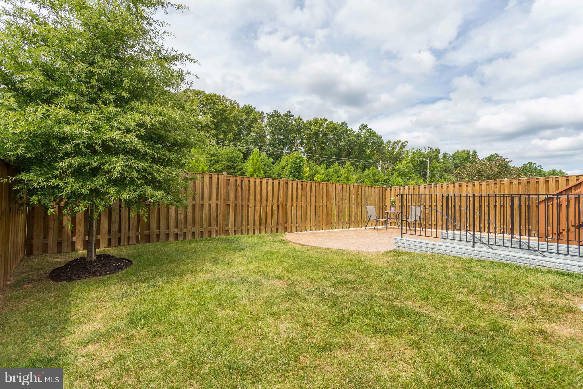 5885 Riverside Drive Woodbridge, VA 22193 - Photo 23 of 24 Fully Fenced backyard