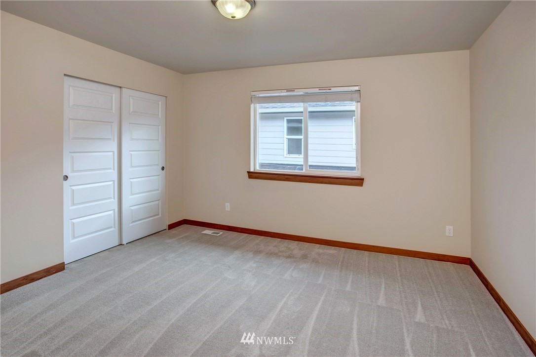 3811 222nd Place Southeast Bothell, WA 98021 - Photo 27 of 35