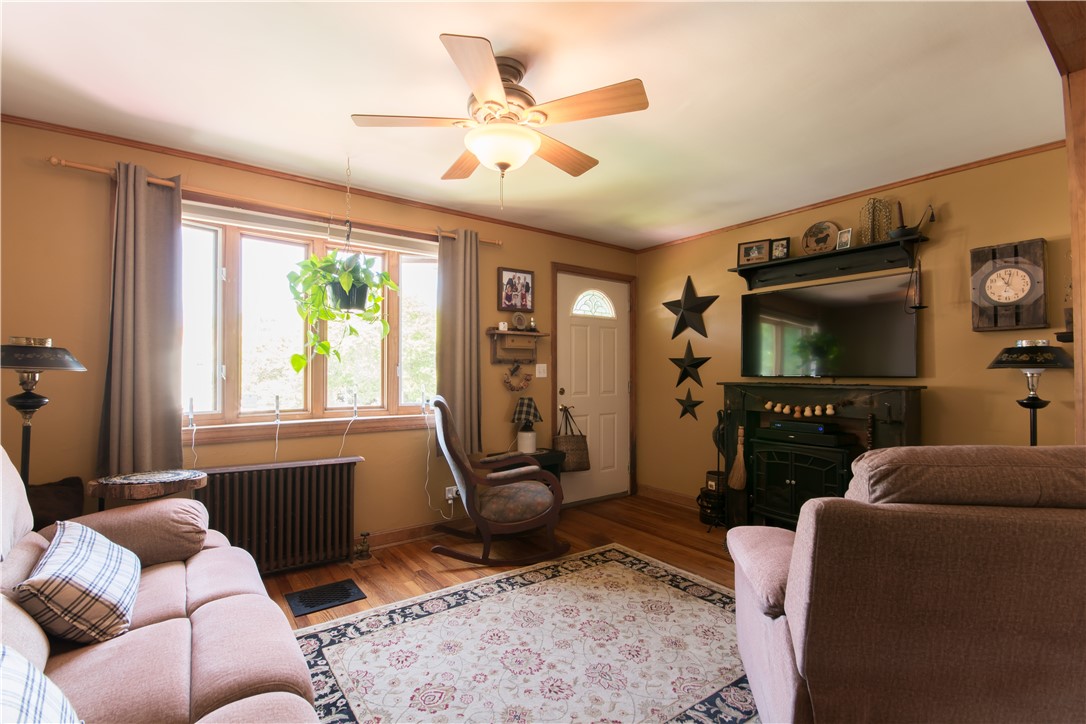 60 Kaufman Road Tiverton, RI 02878 - Photo 18 of 47