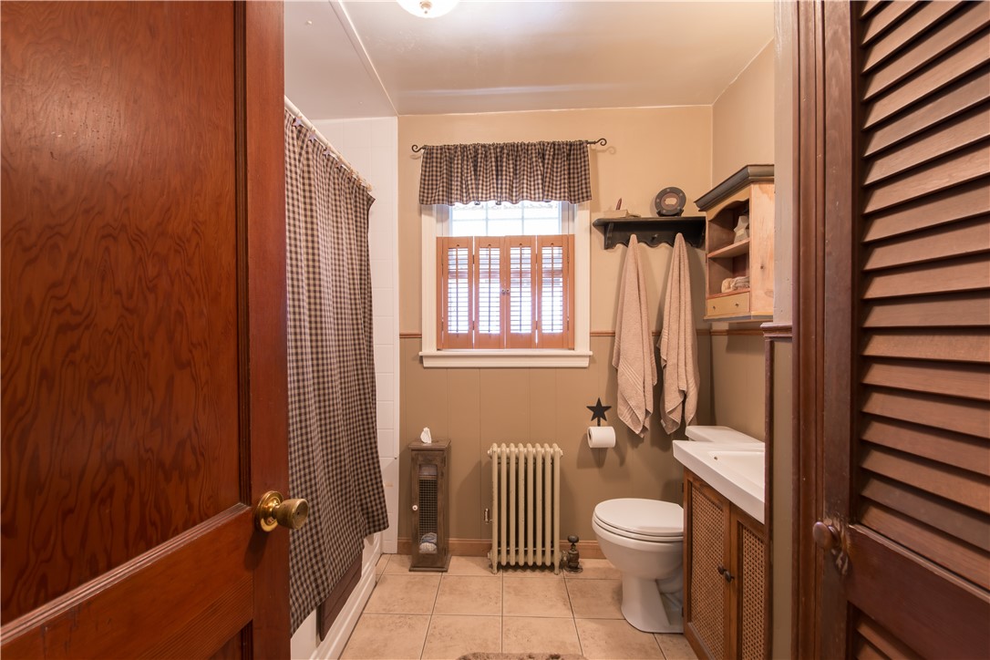 60 Kaufman Road Tiverton, RI 02878 - Photo 21 of 47
