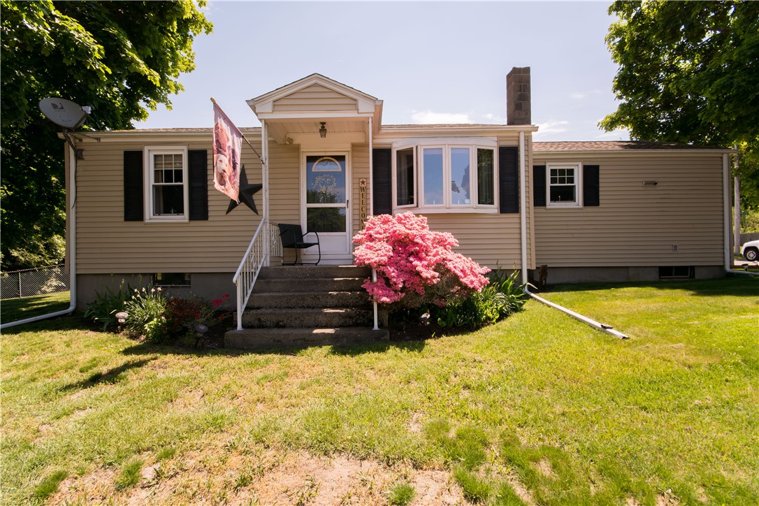 60 Kaufman Road Tiverton, RI 02878 - Photo 3 of 47