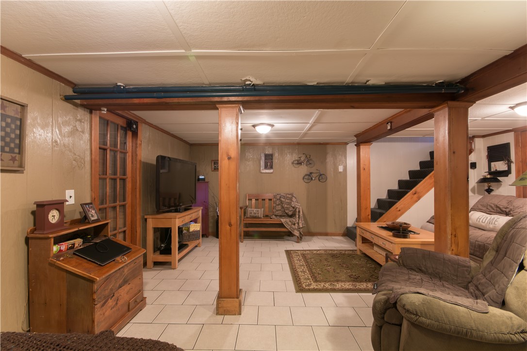 60 Kaufman Road Tiverton, RI 02878 - Photo 35 of 47