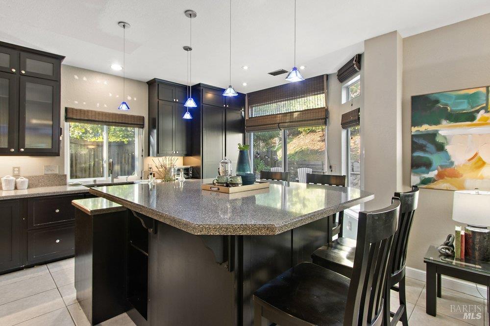 387 Allen Way Benicia, CA 94510 - Photo 12 of 42