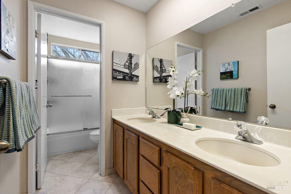 387 Allen Way Benicia, CA 94510 - Photo 29 of 42