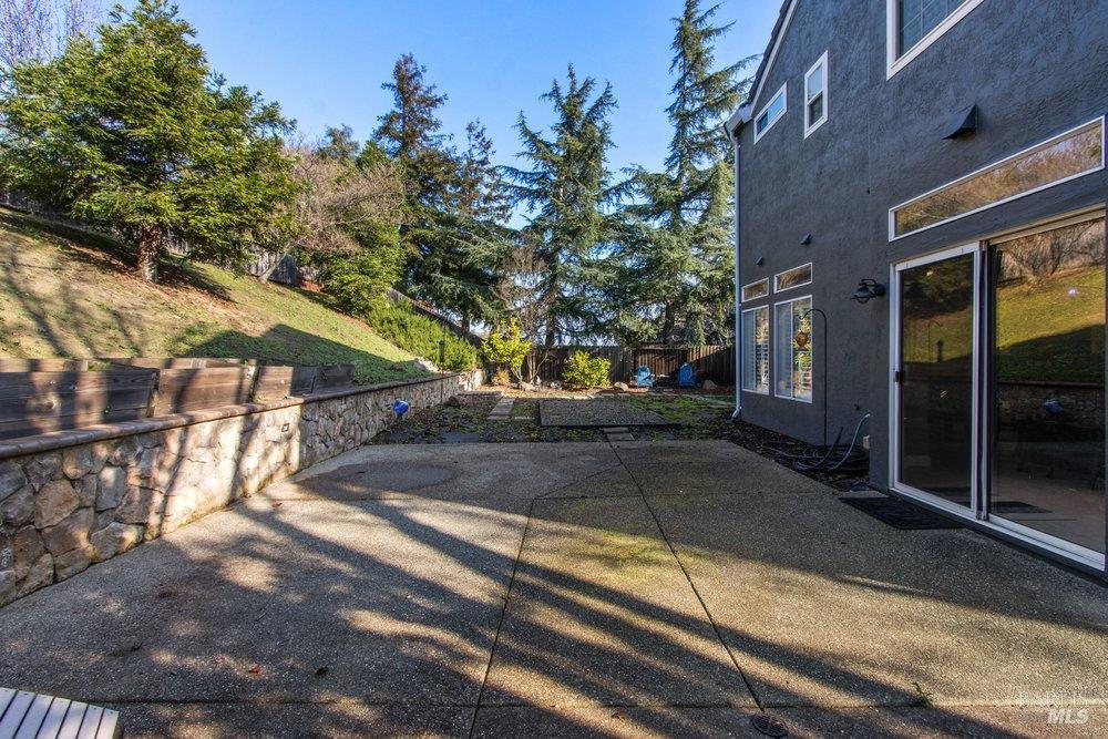 387 Allen Way Benicia, CA 94510 - Photo 36 of 42