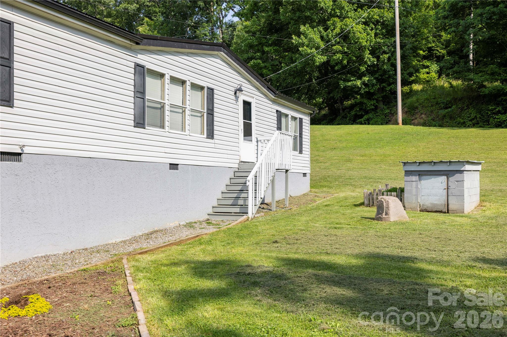 245 Mountain Grove Road Canton, NC 28716 - Photo 3 of 24