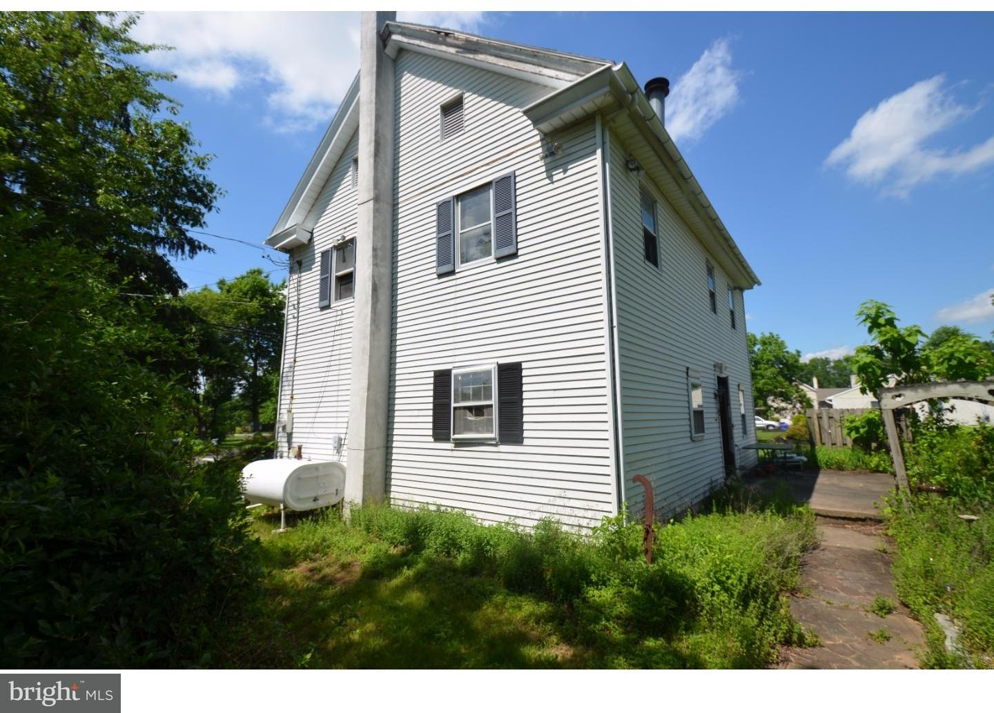 1409 Moyers Road Hatfield, PA 19440 - Photo 3 of 12 Exterior Side