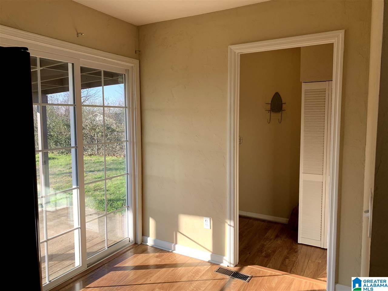 2804 9th Street Northeast Birmingham, AL 35215 - Photo 9 of 27