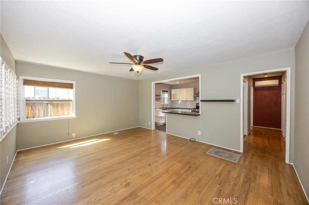 306 South Center Street Redlands, CA 92373 - Photo 5 of 23