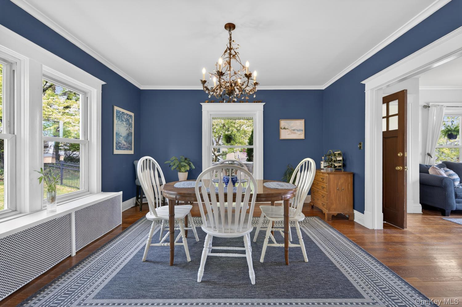 17 Riggs Place Locust Valley, NY 11560 - Photo 9 of 25 Formal Dining room