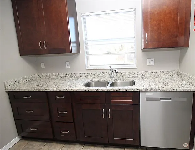 $1,900 | 903 South Disston Avenue, Minneola, FL 34715