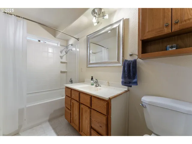 $429,900 | 1408 Northeast 114th Avenue, Portland, OR 97220