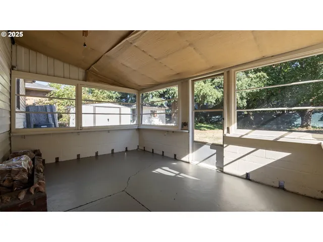 $429,900 | 1408 Northeast 114th Avenue, Portland, OR 97220