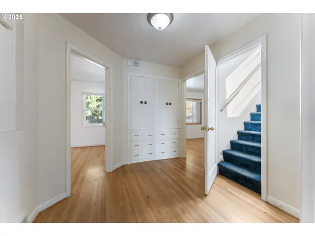 $429,900 | 1408 Northeast 114th Avenue, Portland, OR 97220