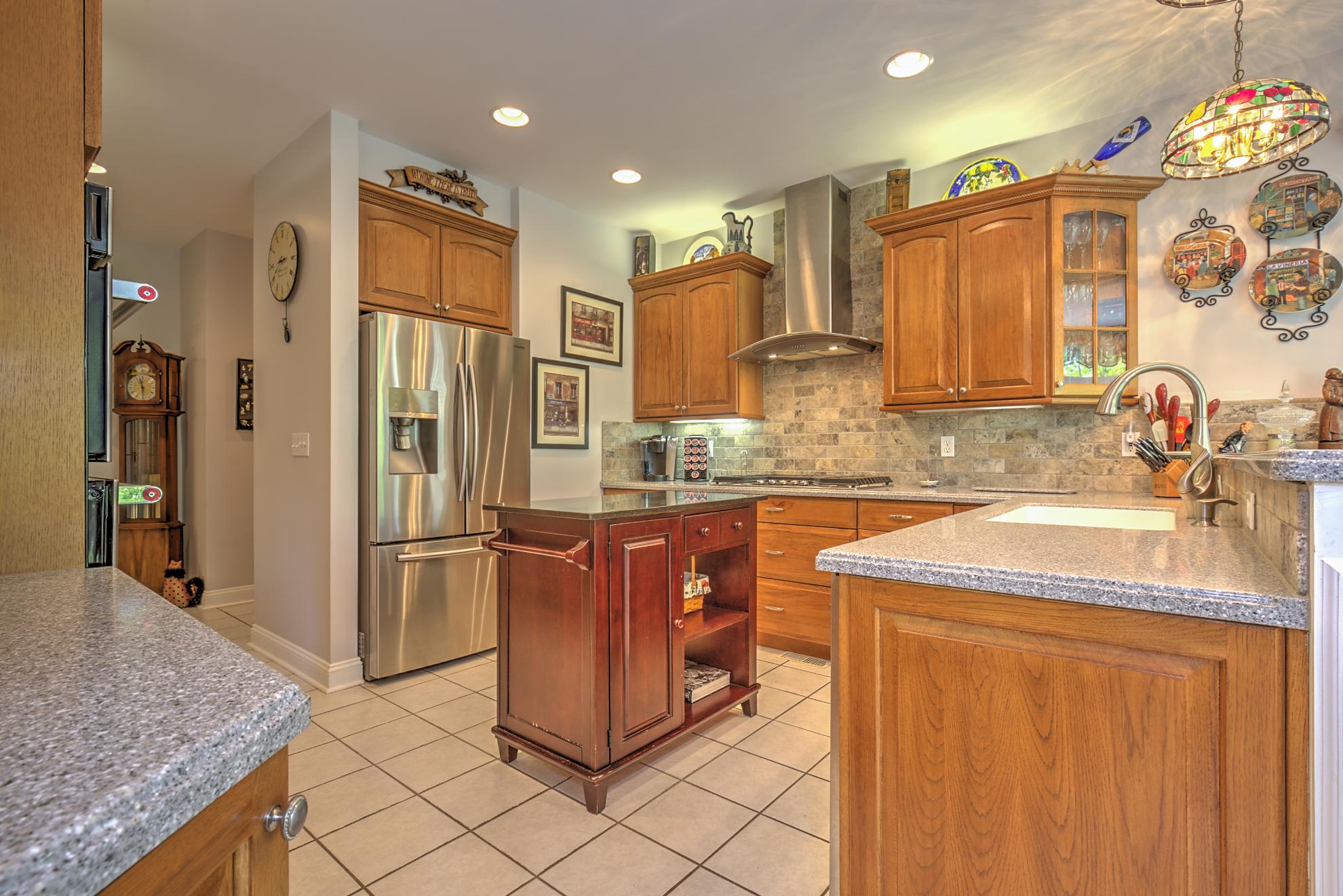 2915 New Ridge Road Elliston, VA 24087 - Photo 12 of 31 Kitchen2