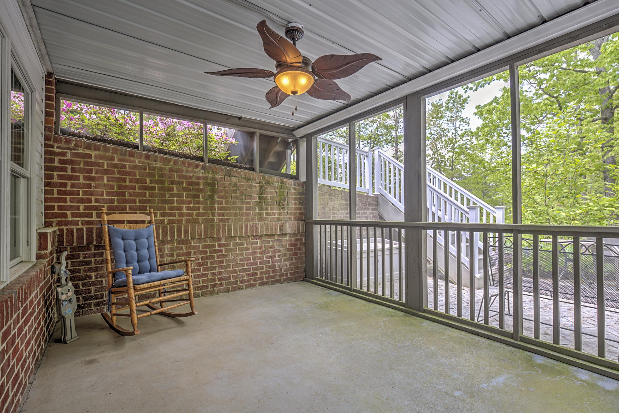 2915 New Ridge Road Elliston, VA 24087 - Photo 27 of 31 ScreenPorch