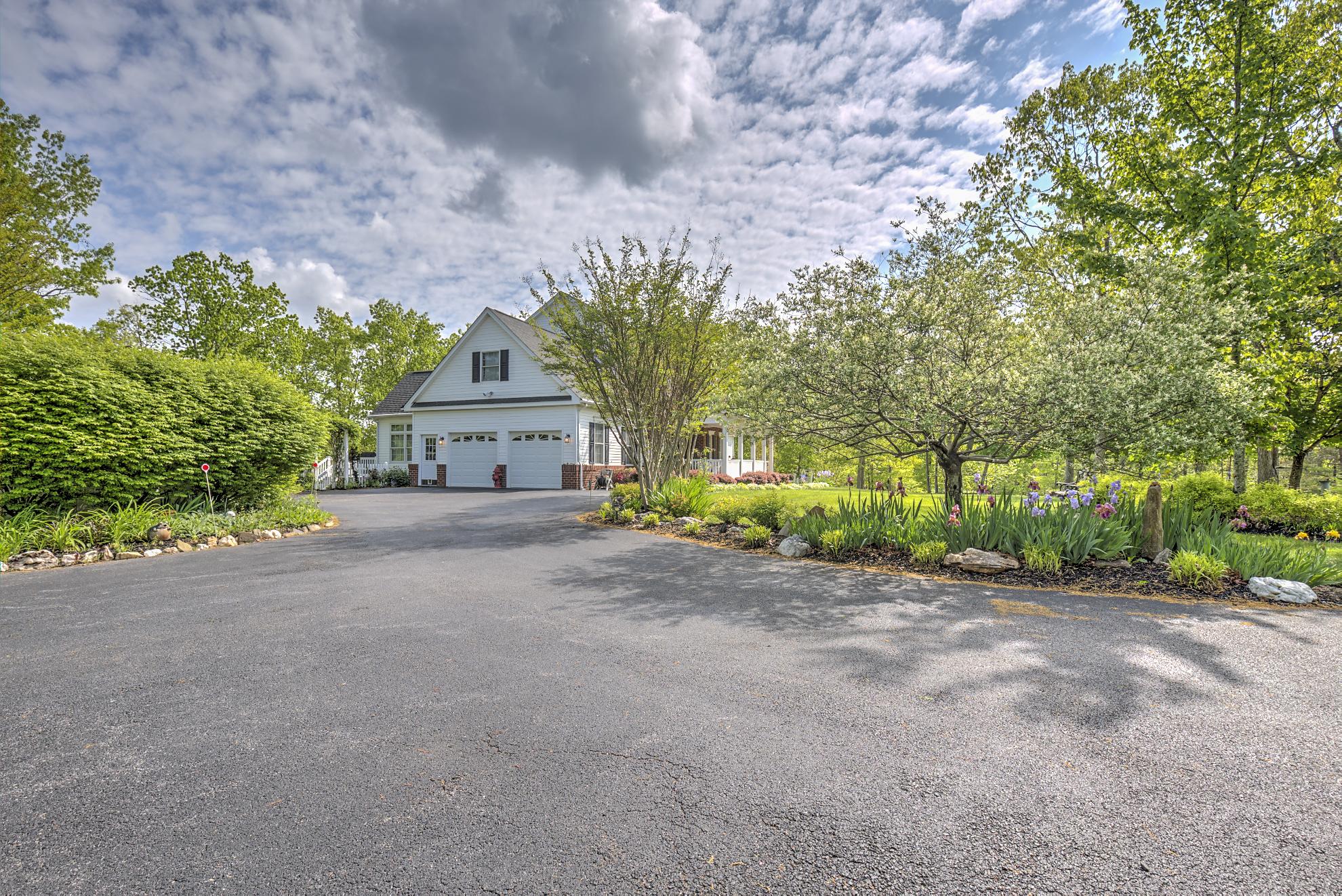 2915 New Ridge Road Elliston, VA 24087 - Photo 28 of 31 Front3