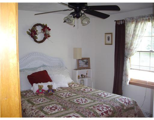 652 Ann Roberts Road Ligonier, PA 15658 - Photo 6 of 15 Bedroom.