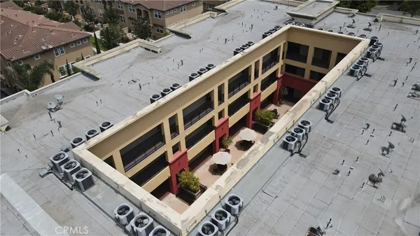 $2,450 | 2742 Cabrillo Avenue, Unit 302, Torrance, CA 90501