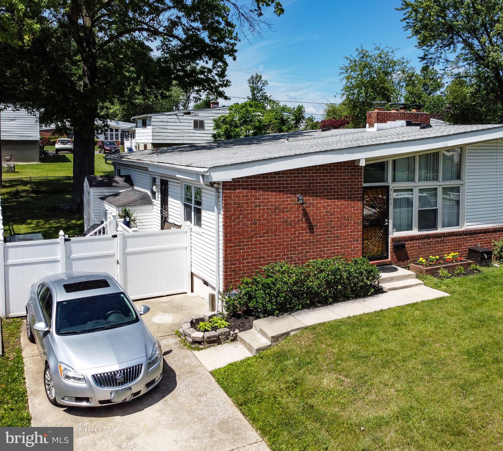 8123 Scotts Level Road Baltimore, MD 21208 - Photo 36 of 44 Drivewy