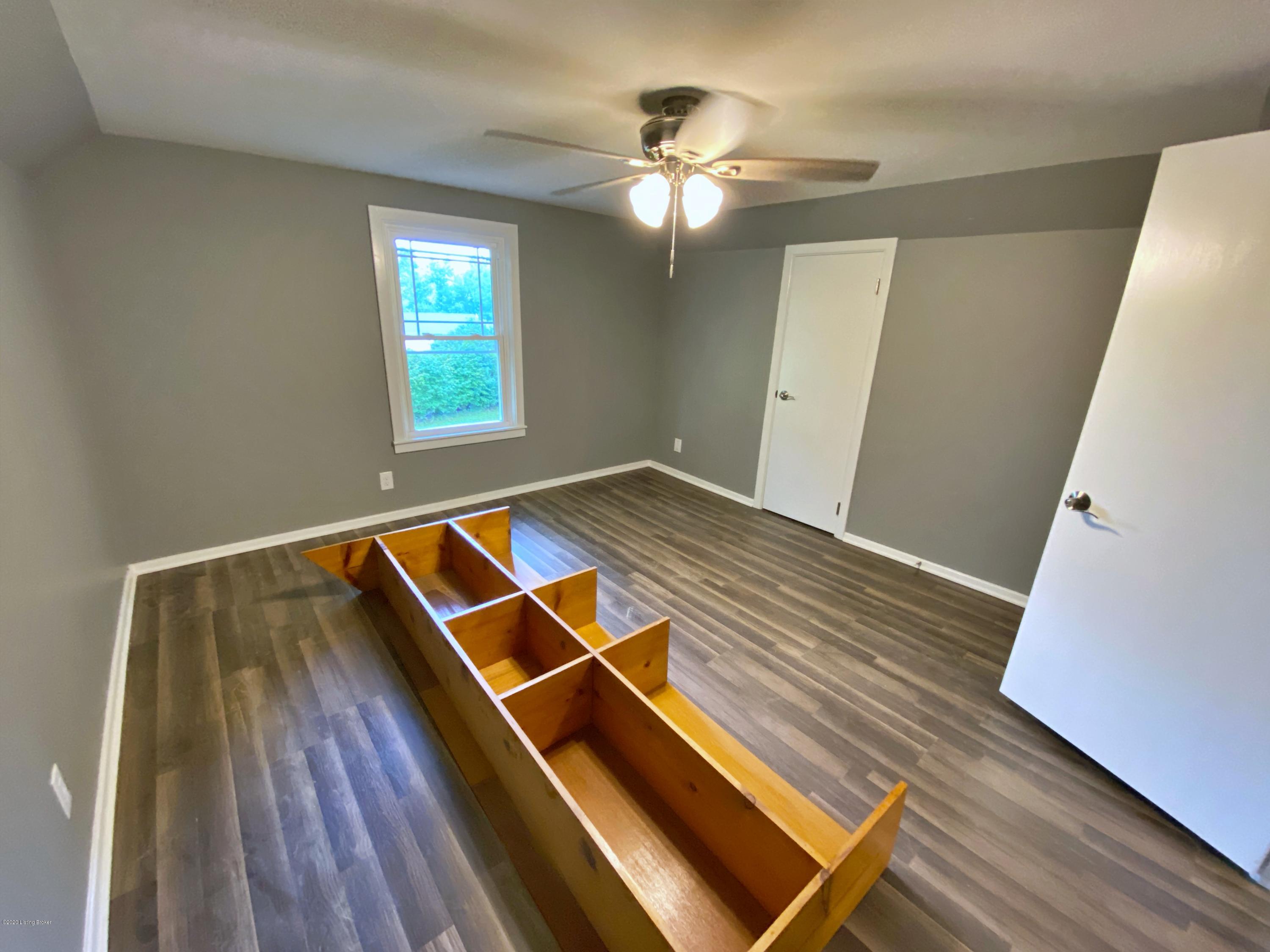 6154 South Wilson Road Elizabethtown, KY 42701 - Photo 32 of 45 IMG_0649