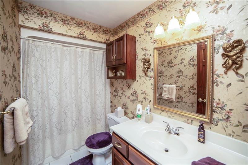 201 Ciocco Road Irwin, PA 15642 - Photo 16 of 25 Gallery Image 16