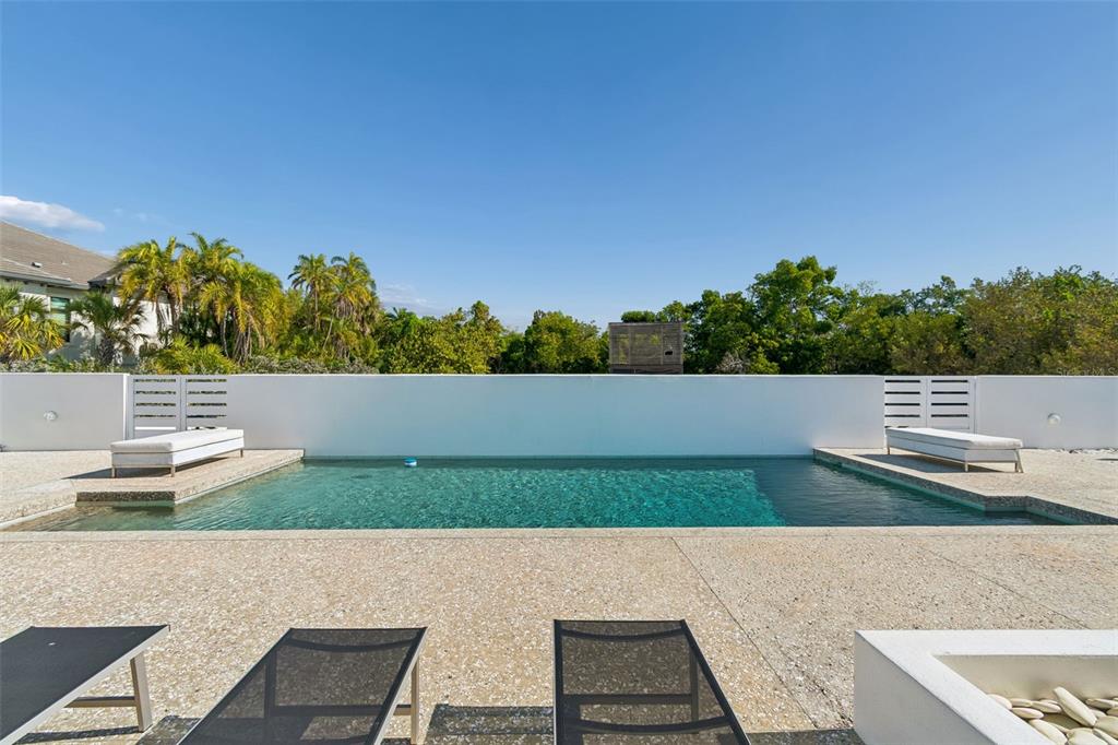 7647 Sanderling Road Sarasota, FL 34242 - Photo 9 of 70
