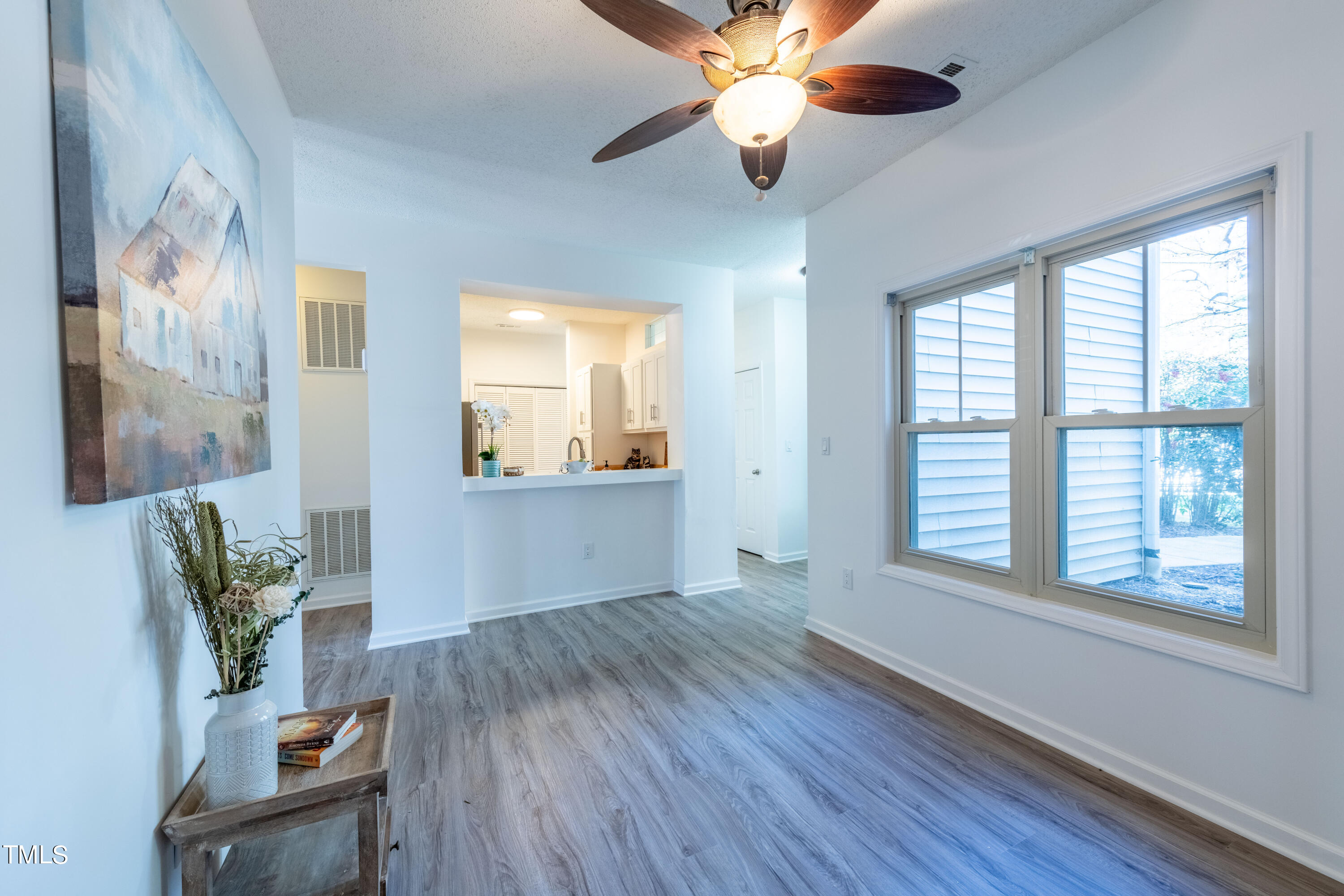 6121 Sunpointe Drive, Unit 102 Raleigh, NC 27606 - Photo 5 of 30 Living area 2