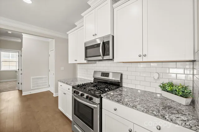 $355,000 | 3692 Summer Haven Drive, Sherrills Ford, NC 28673