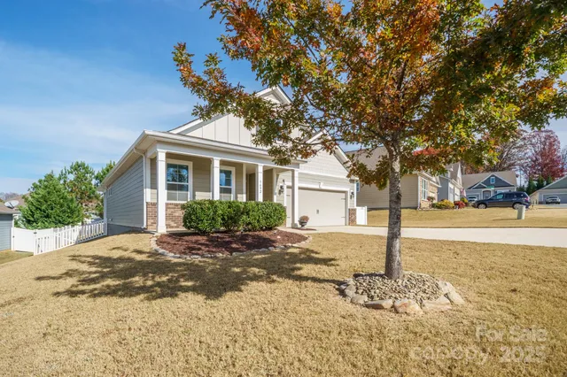 $355,000 | 3692 Summer Haven Drive, Sherrills Ford, NC 28673