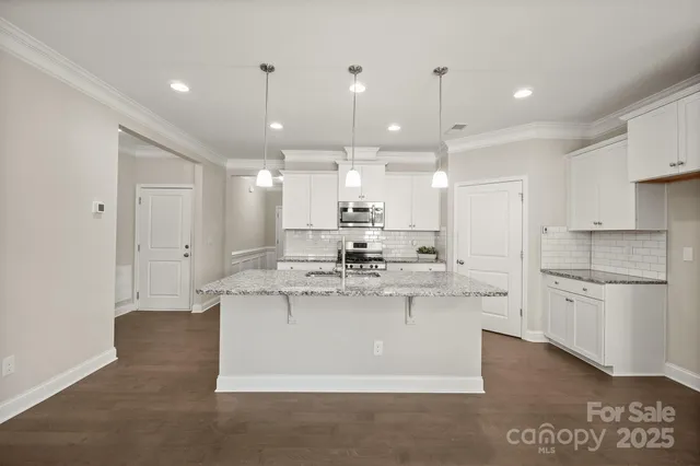 $355,000 | 3692 Summer Haven Drive, Sherrills Ford, NC 28673